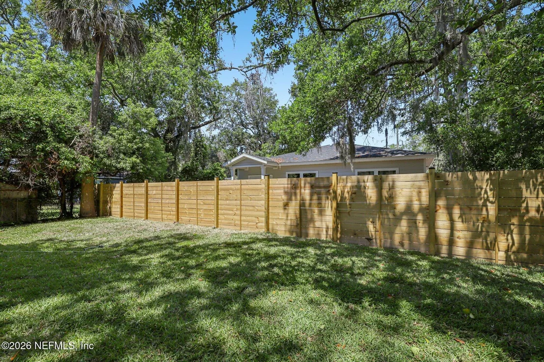 Photo of 2413 JERUSALEM Street