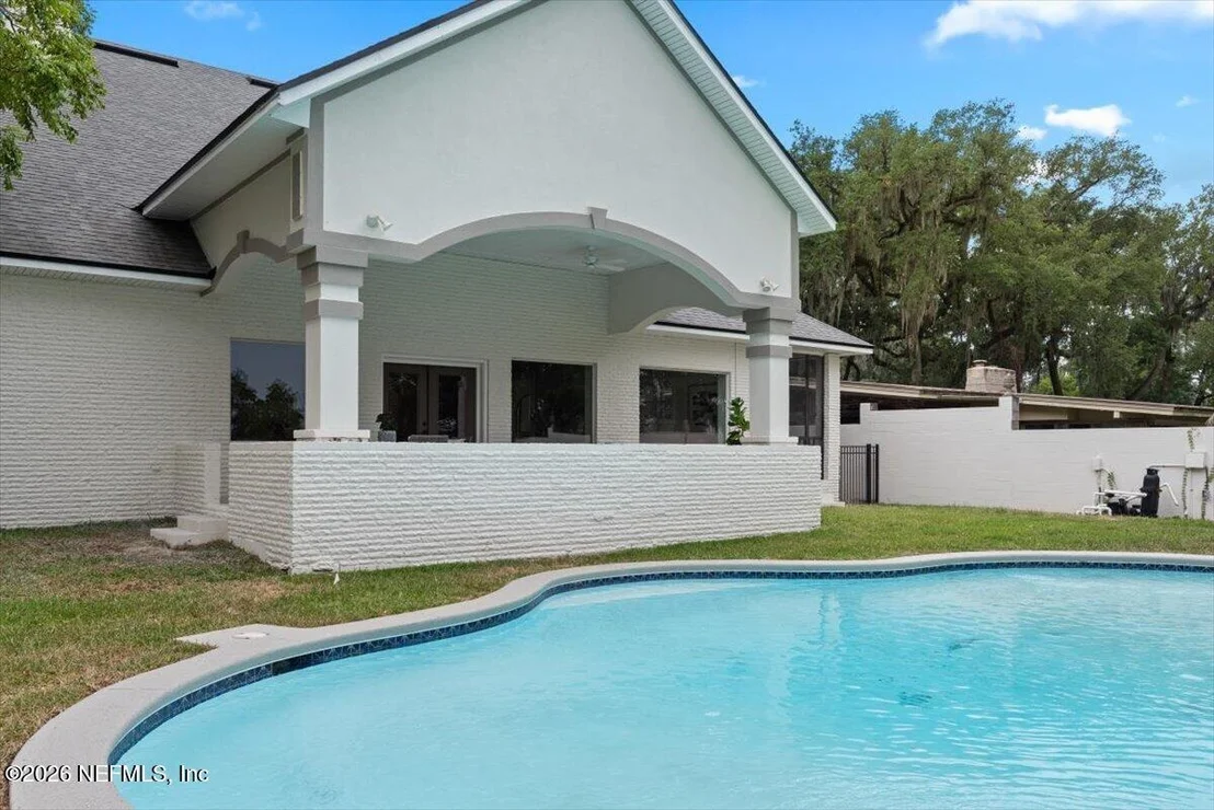 Photo of 3845 HARBOR Drive