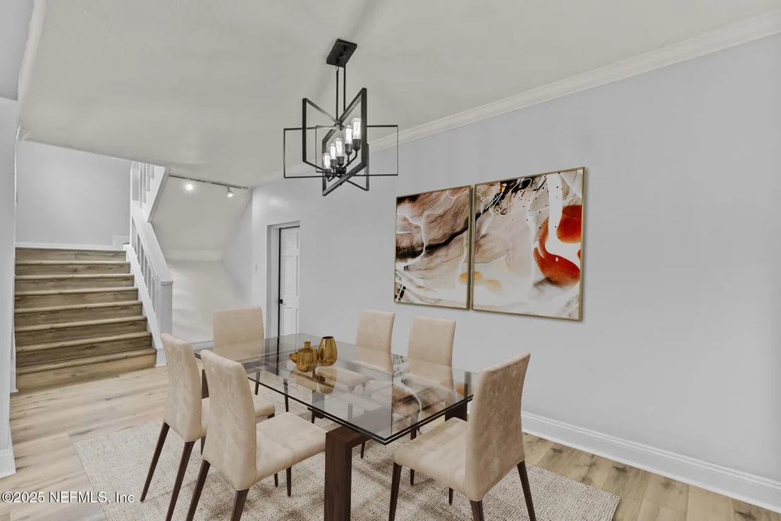 Photo of 1529 FERNDALE Place