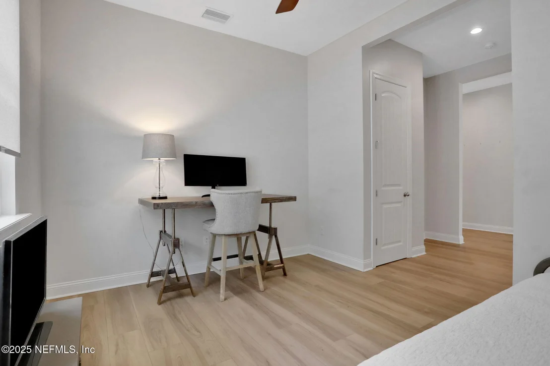 Photo of 10149 FILAMENT Boulevard