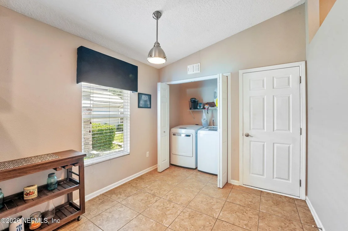 Photo of 96398 COMMODORE POINT Drive