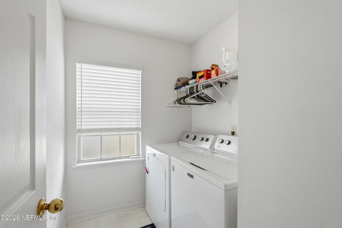 Photo of 747 MARSHVIEW Drive