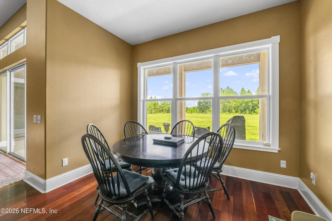 Photo of 27247 HALLMAN Road