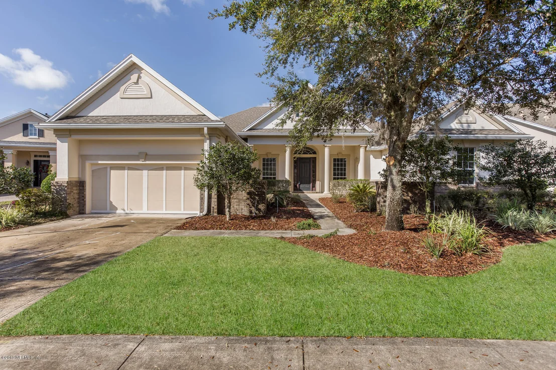 Photo of 147 LA MESA Drive