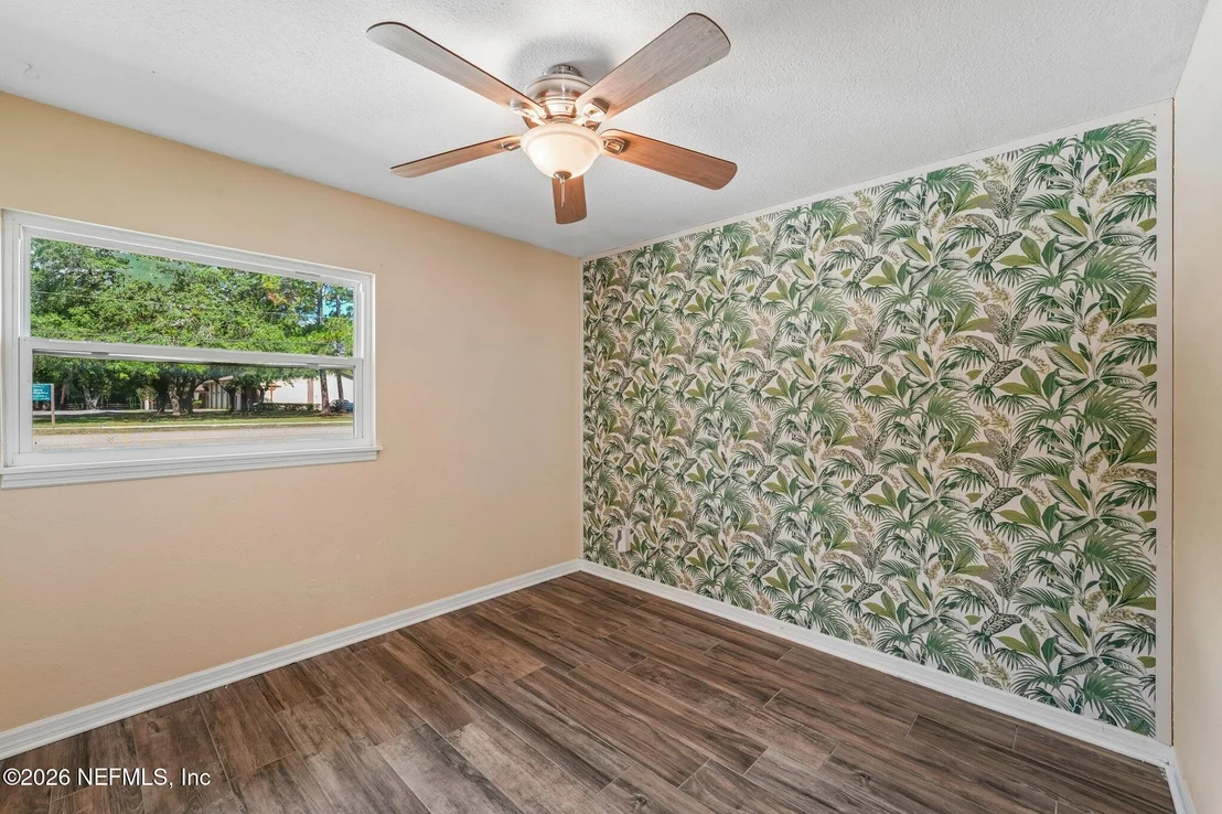 Photo of 317 PENMAN Road
