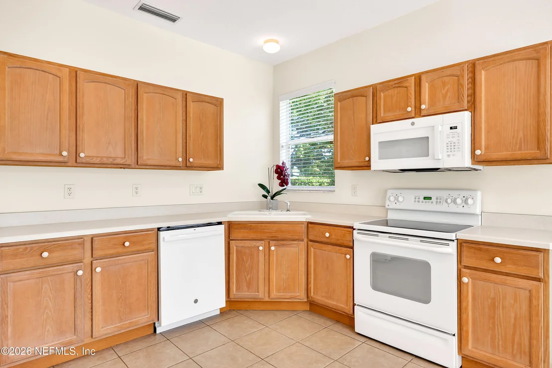 Photo of 1017 RIDGEWOOD Lane