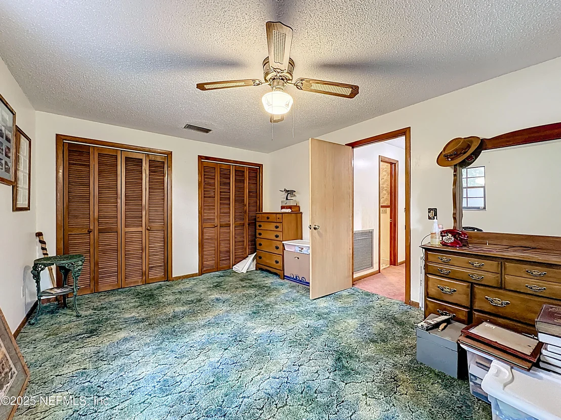 Photo of 35061 KAREN Road
