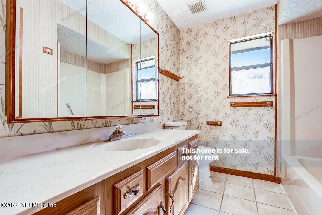 Photo of 4100 HONEYSUCKLE Circle