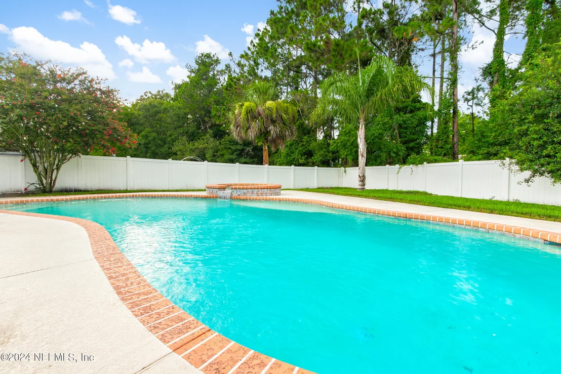 Photo of 12365 APPLE LEAF Drive