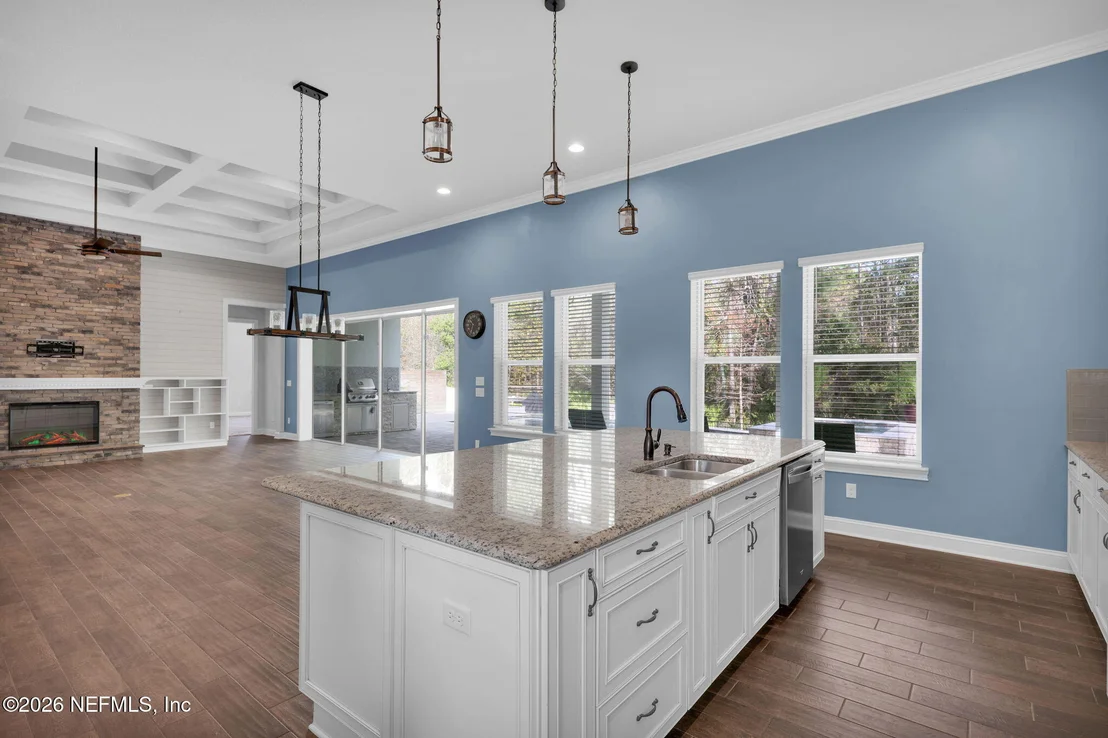 Photo of 62 BROADLEAF Lane