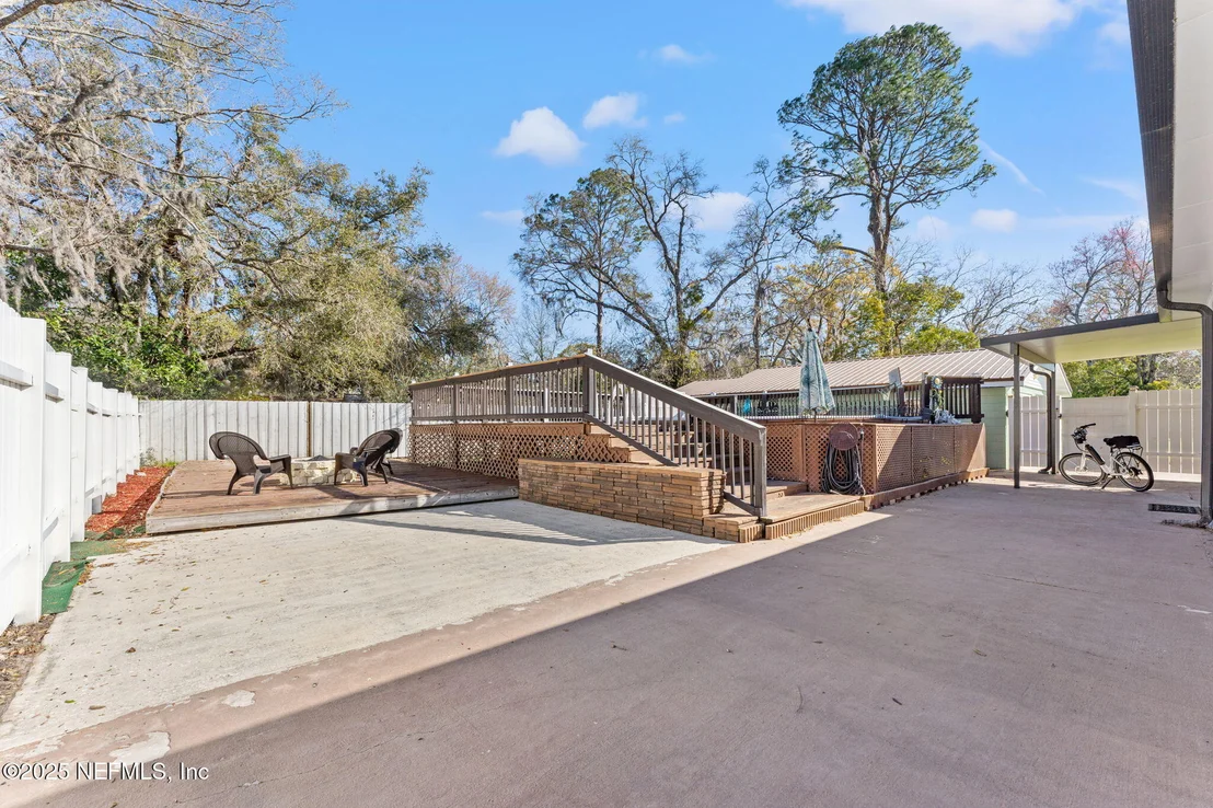 Photo of 8871 MANSON Circle