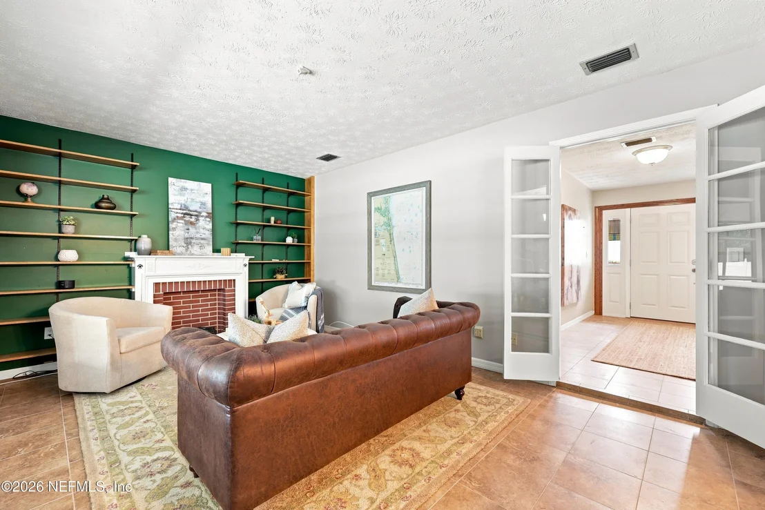 Photo of 6151 GRAYLING Drive