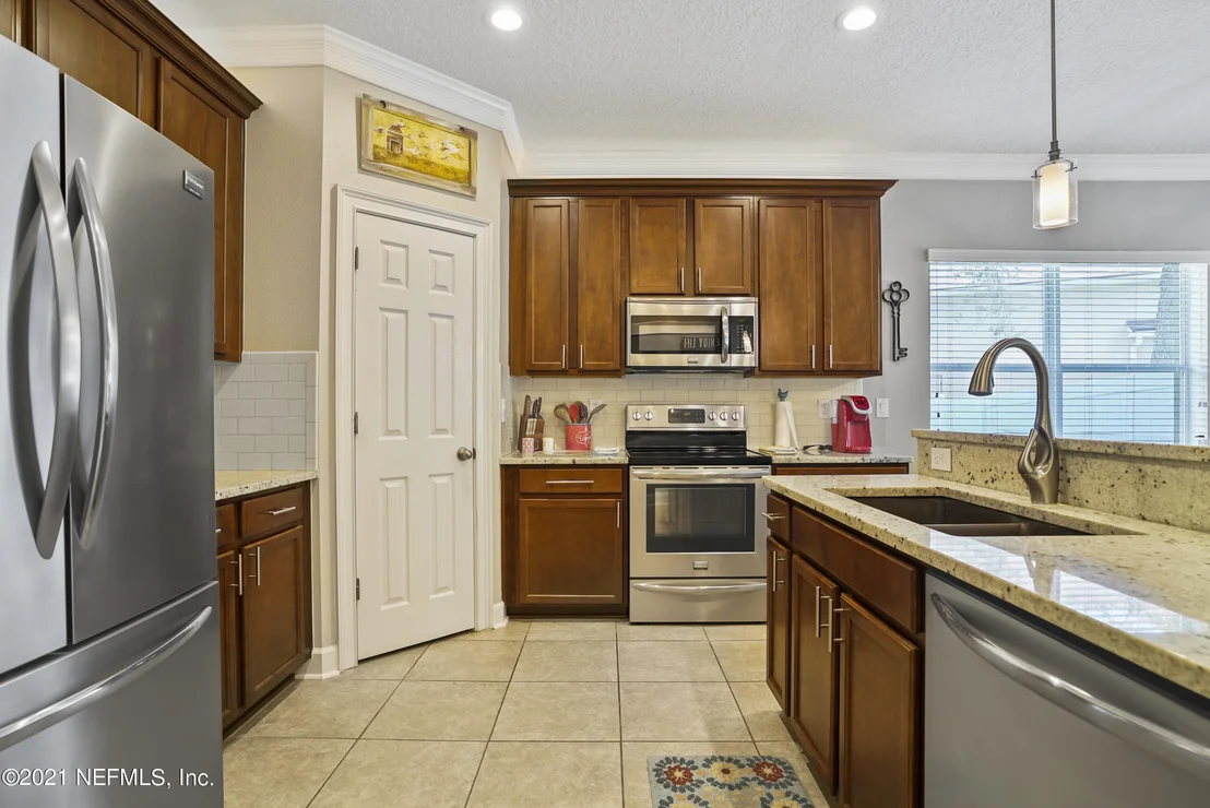 Photo of 755 BATTERSEA Drive