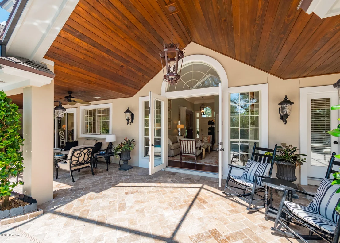 Photo of 1268 FISH HOOK Way