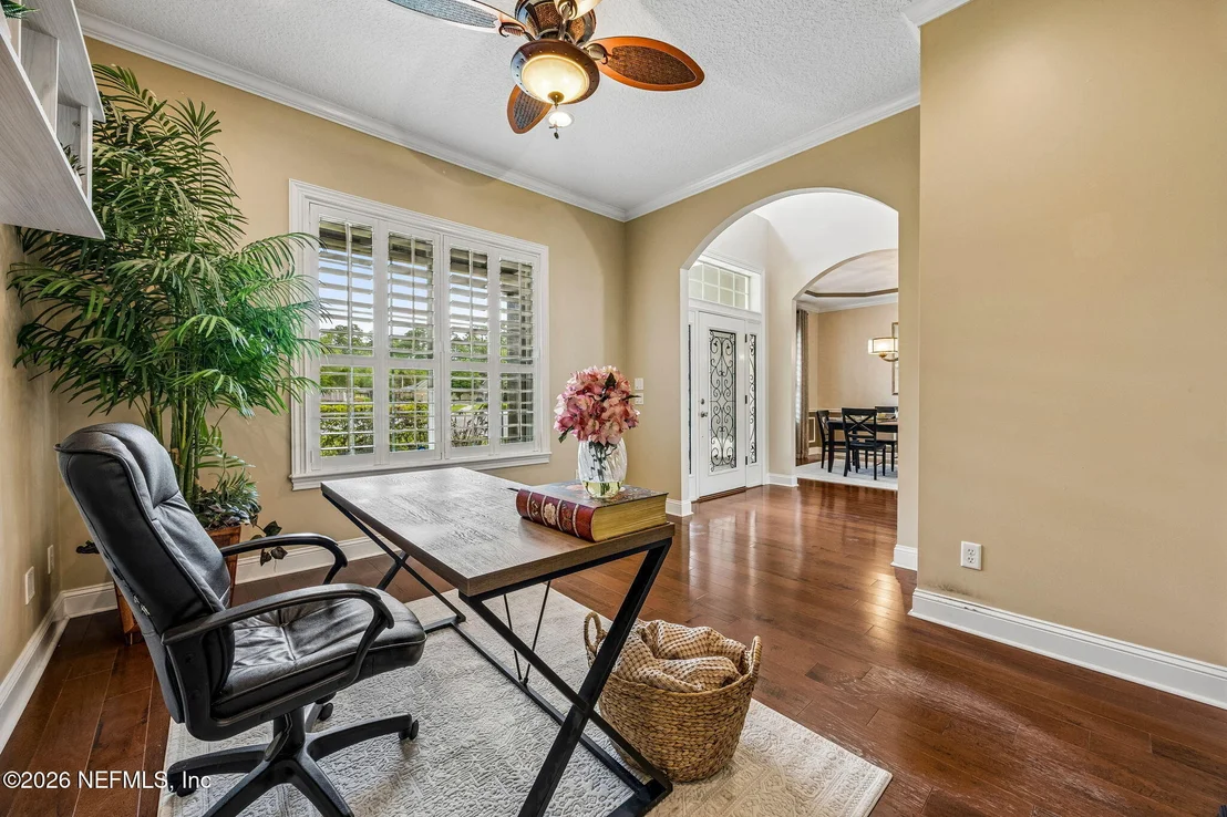 Photo of 321 ADDISON Court
