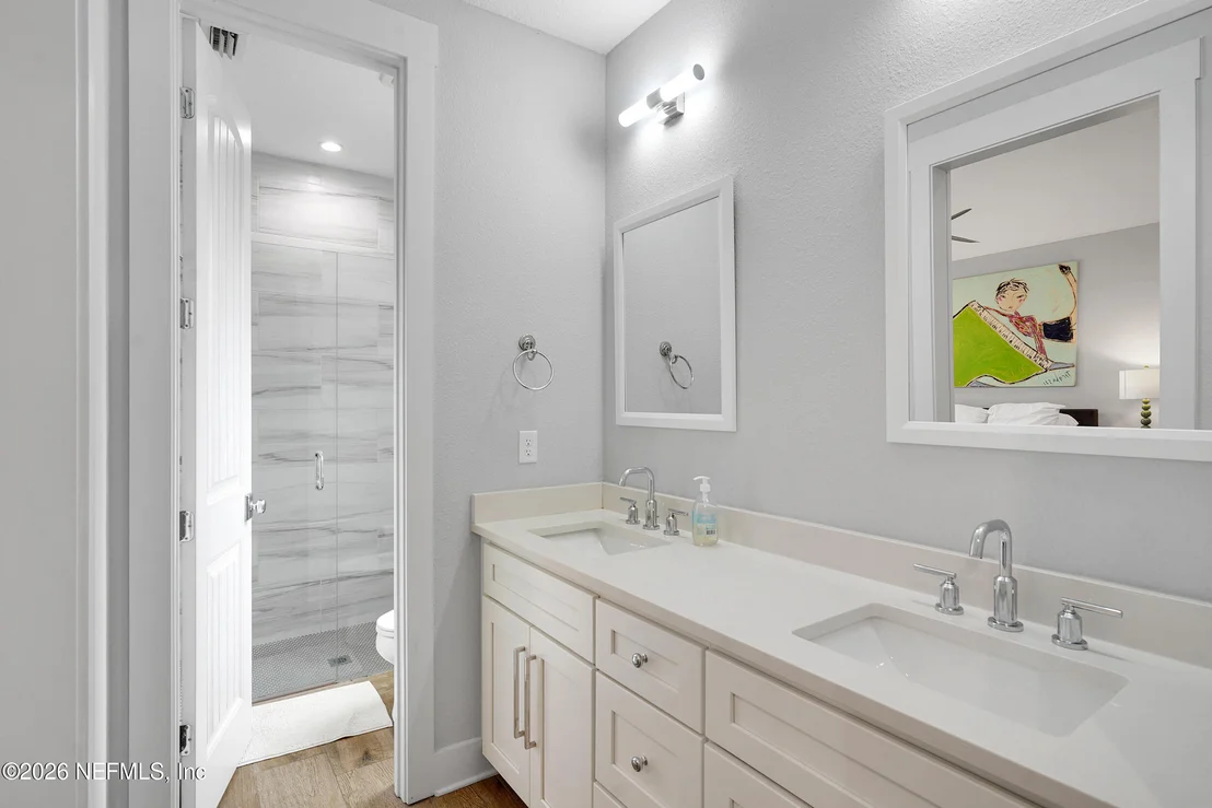 Photo of 5 SOLANO Avenue