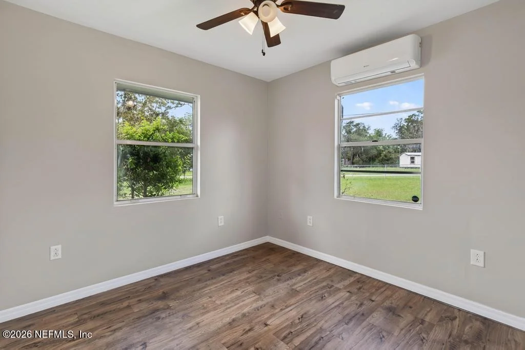 Photo of 344 5TH Way