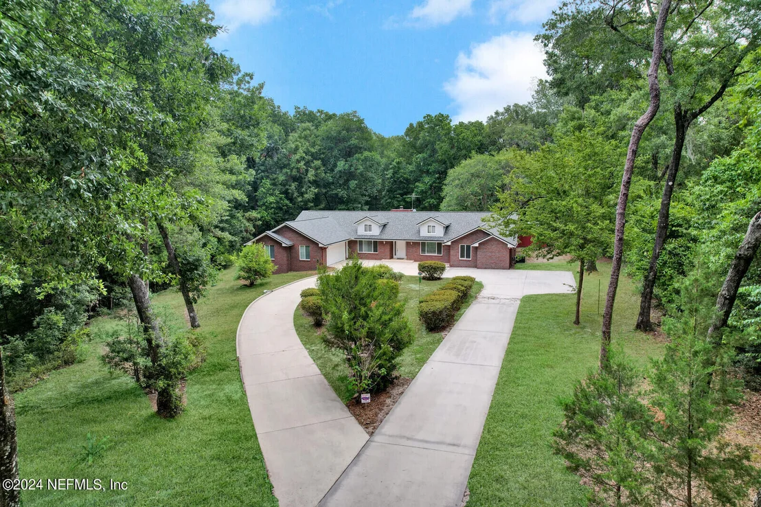 Photo of 2527 BEGONIA Drive