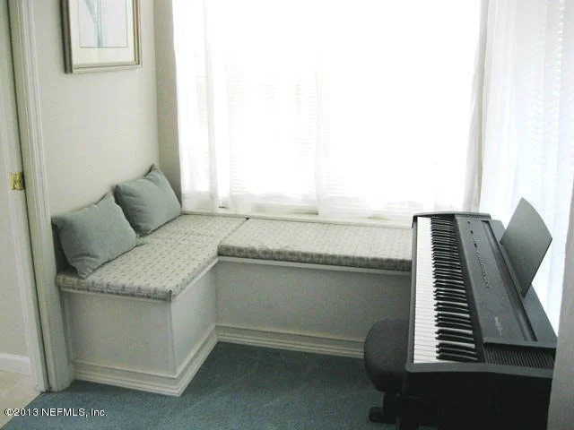Photo of 1188 LINWOOD Loop