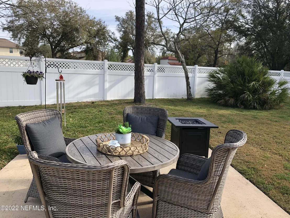 Photo of 1053 BUTTERCUP Drive