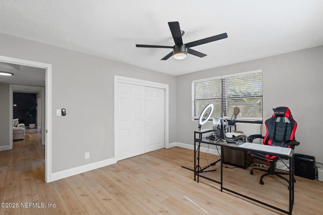 Photo of 926 NIGHTINGALE Road