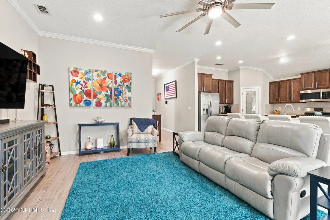 Photo of 738 SHETLAND Drive