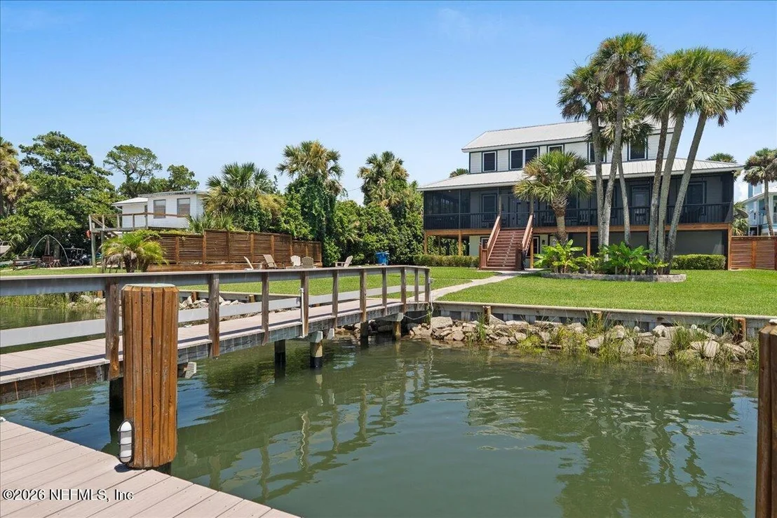 Photo of 9839 HECKSCHER Drive