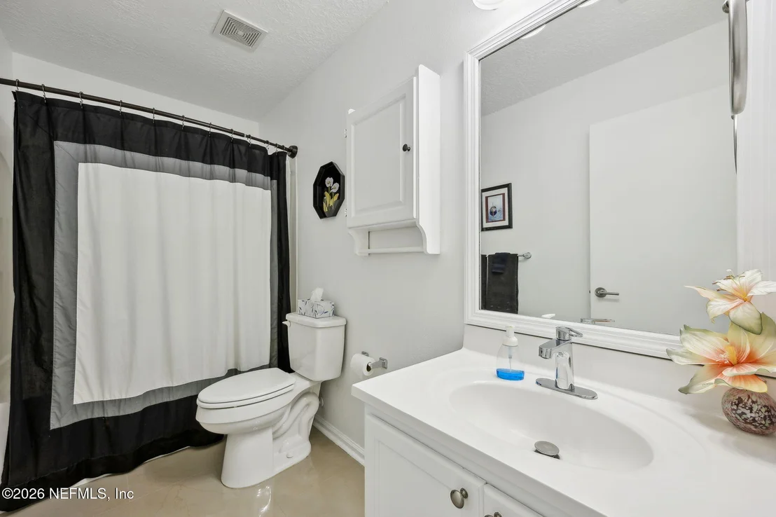 Photo of 76002 TIDEVIEW Lane