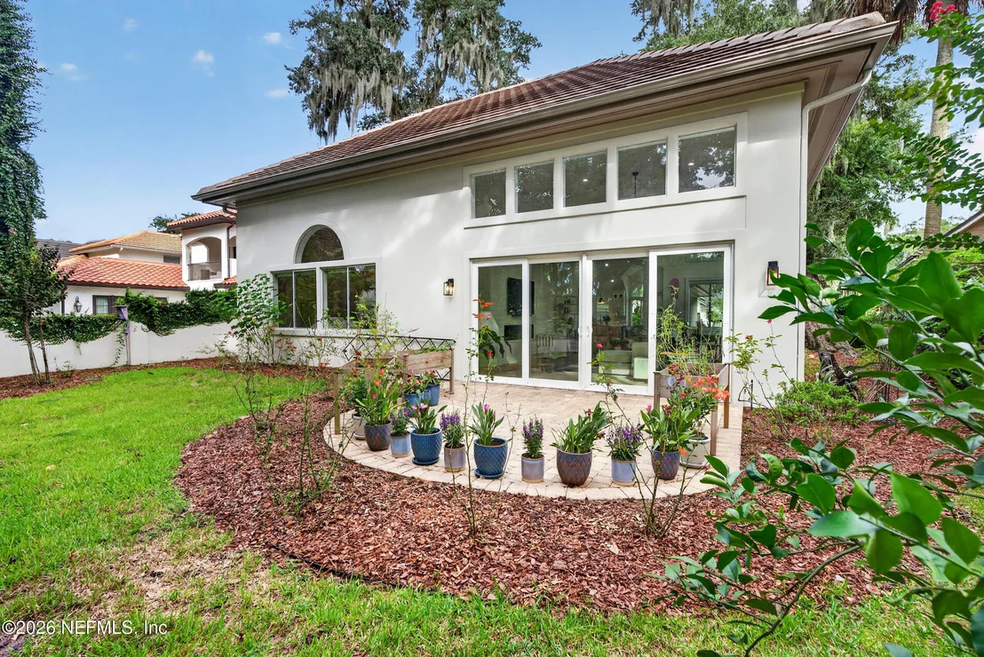 Photo of 113 LAUREL WAY