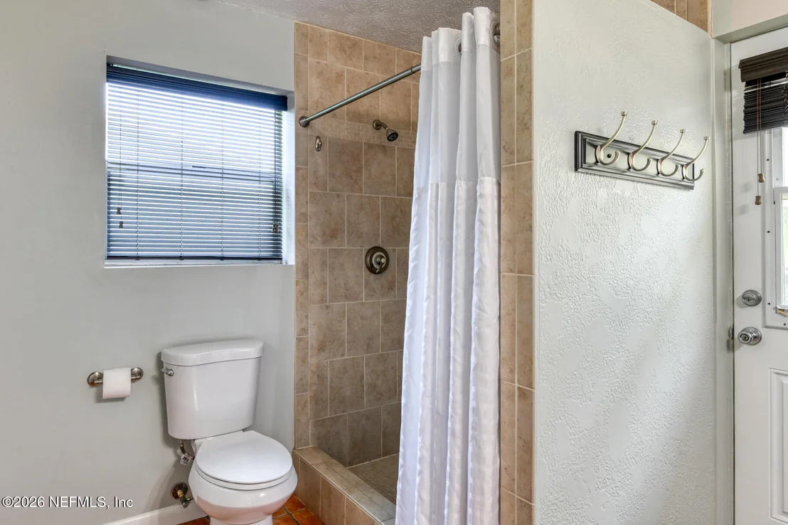 Photo of 15 SEA PARK Drive