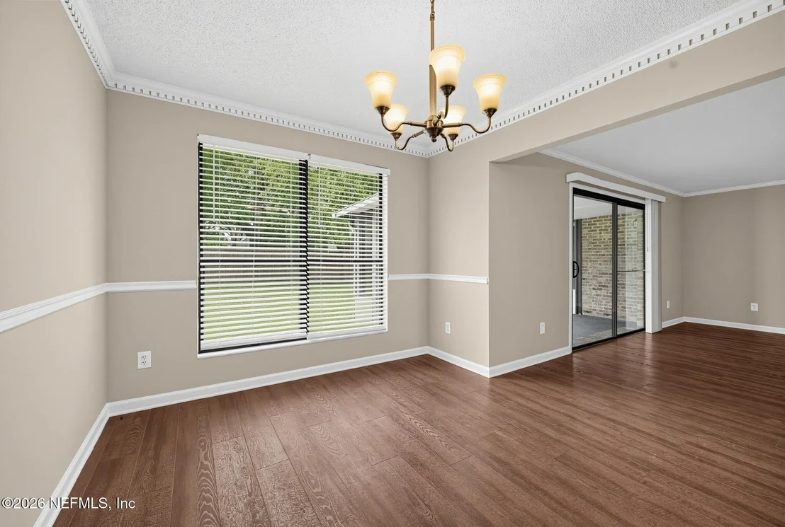 Photo of 977 SANDSTONE Drive