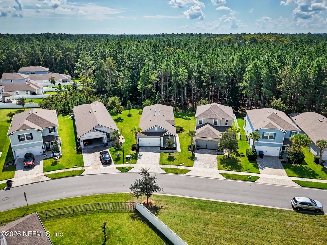 Photo of 452 THISTLETON Way