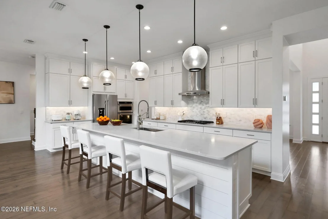 Photo of 10164 SILVERBROOK Trail