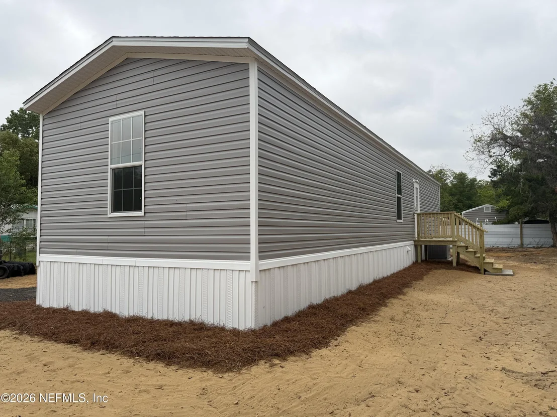 Photo of 213 MILTON Avenue