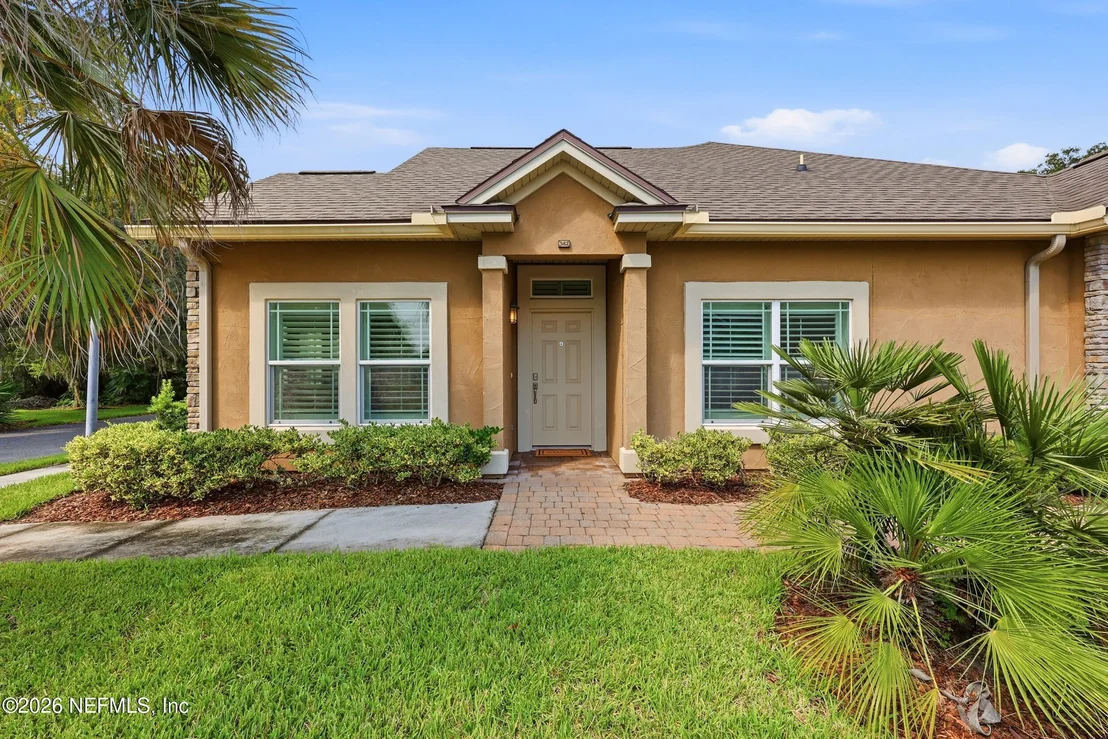 Photo of 382 SELOY Drive