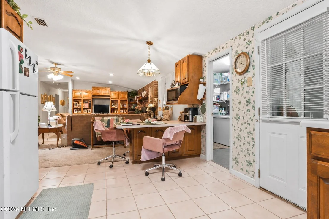 Photo of 1506 DOUBLETREE Road