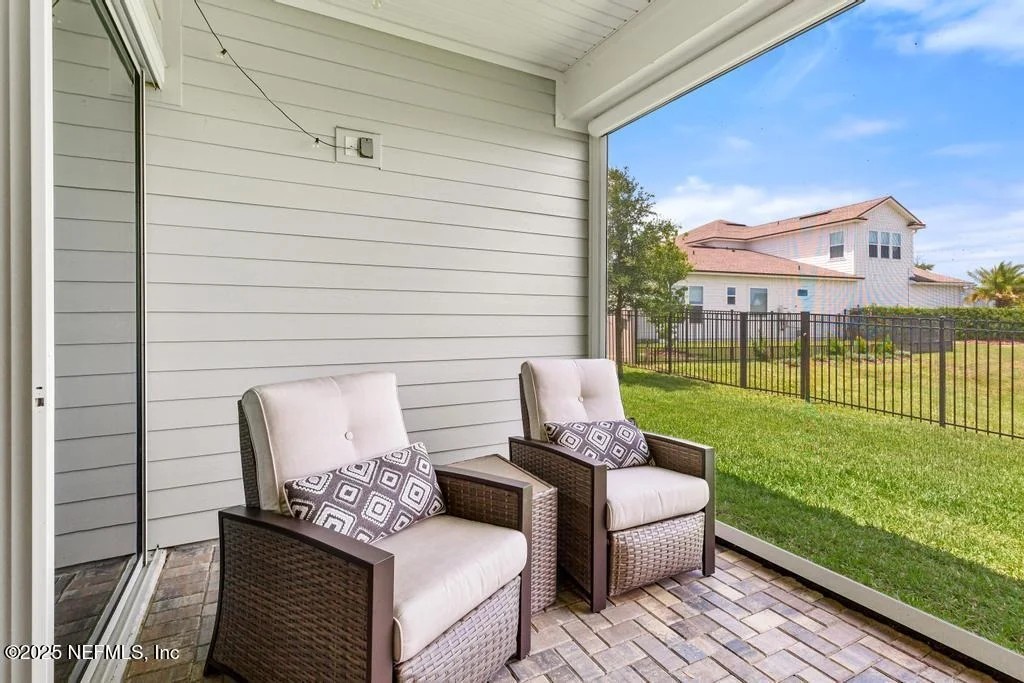 Photo of 638 WINDLEY Drive