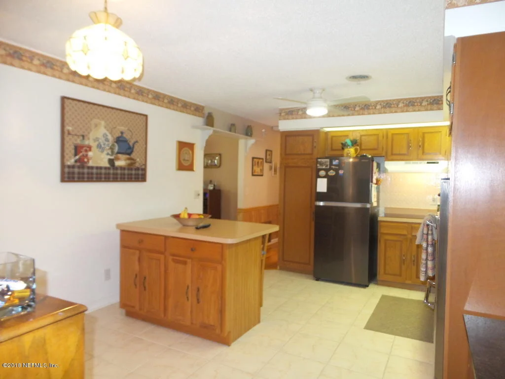 Photo of 7081 CATLETT Road