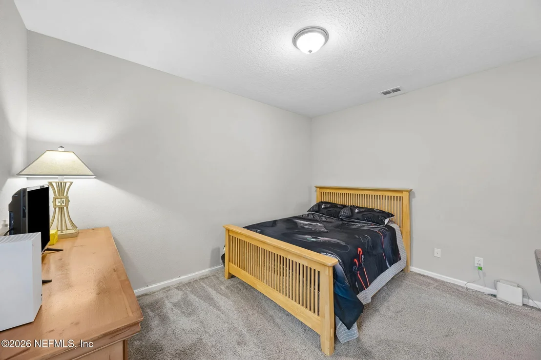 Photo of 692 SYCAMORE Way