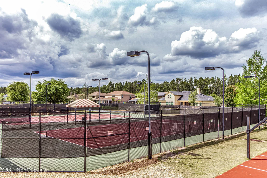 Photo of 363 WILLOW WINDS Parkway