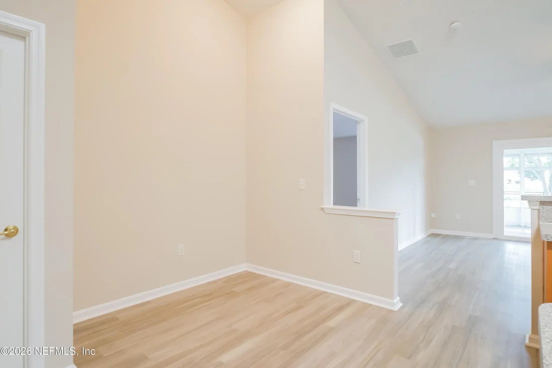 Photo of 474 MACKENZIE Circle