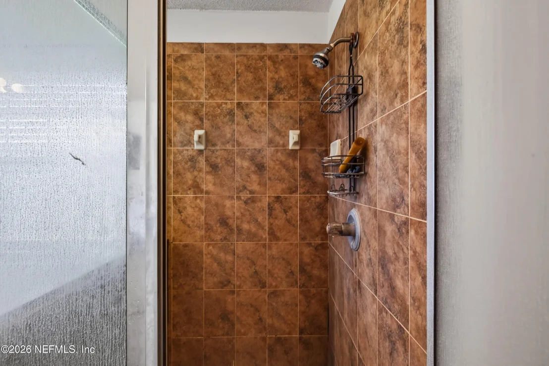 Photo of 1641 SPRING OAKS Lane
