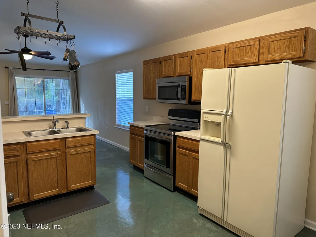 Photo of 209 IVY LAKES Drive