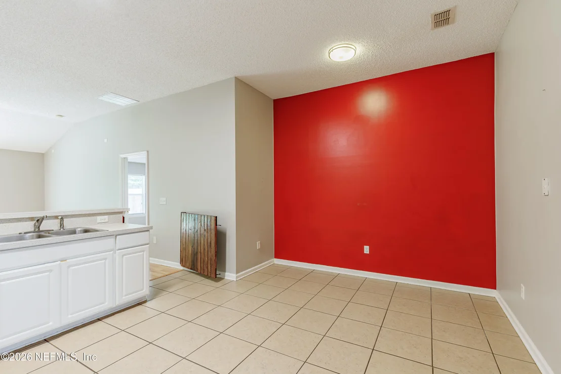Photo of 673 MACKENZIE Circle