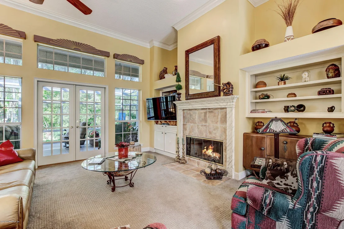 Photo of 8128 SUFFIELD Court