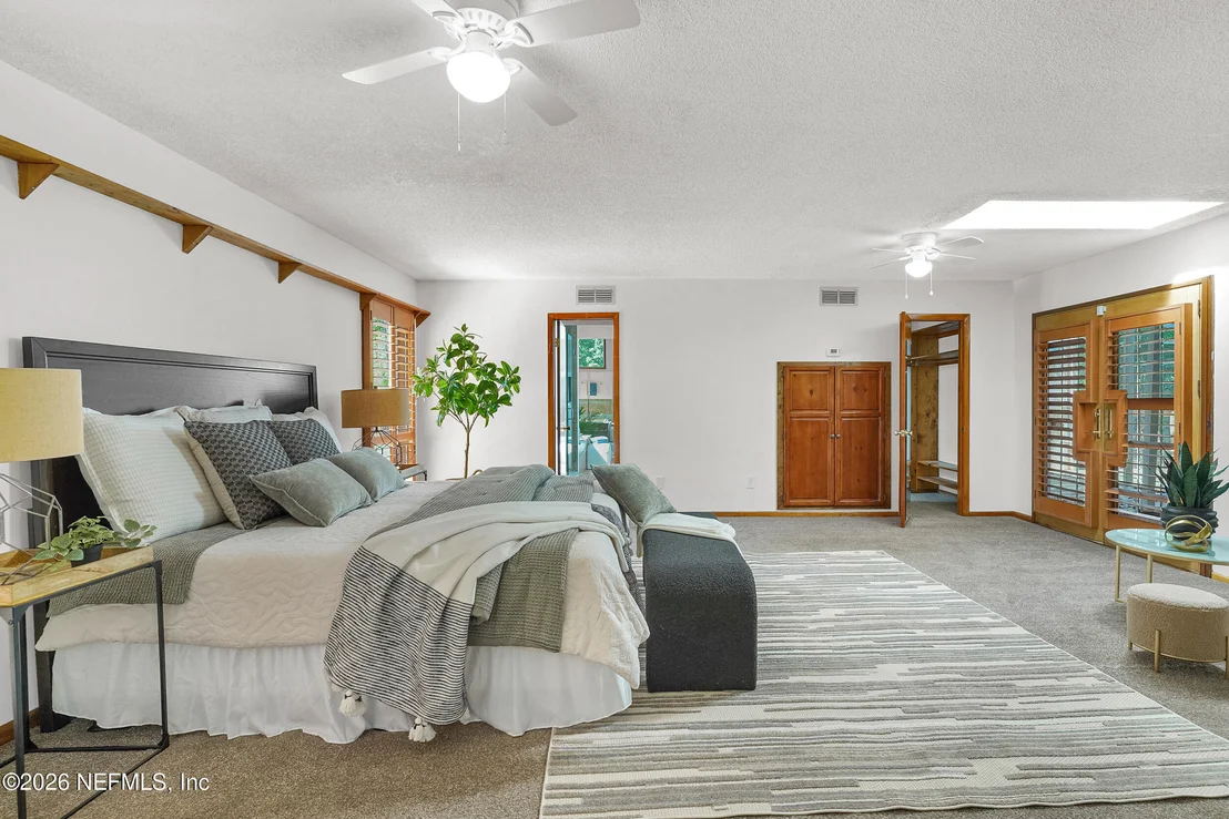 Photo of 3140 FOREST Circle