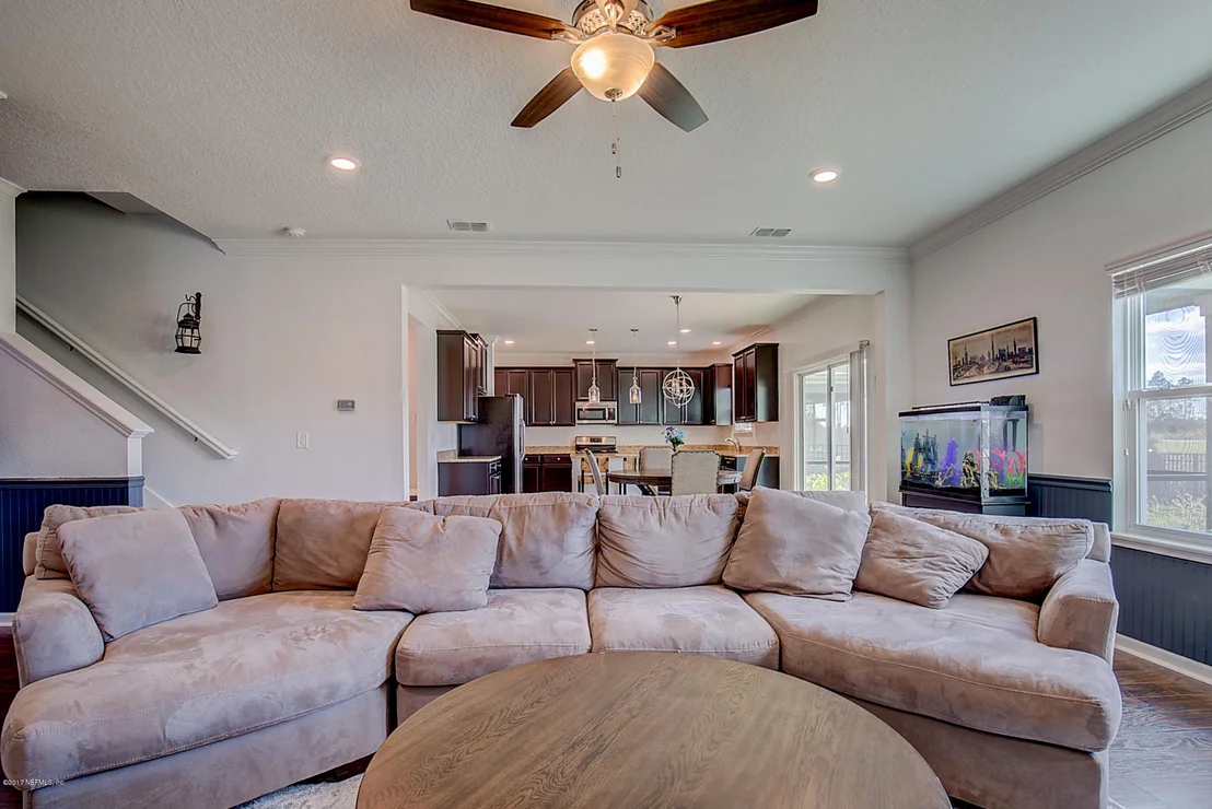 Photo of 112 BLUFFTON Court