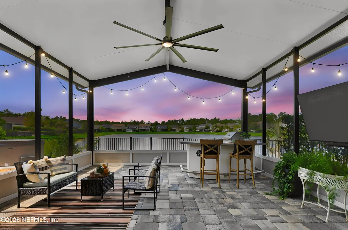 Photo of 473 PARKBLUFF Circle