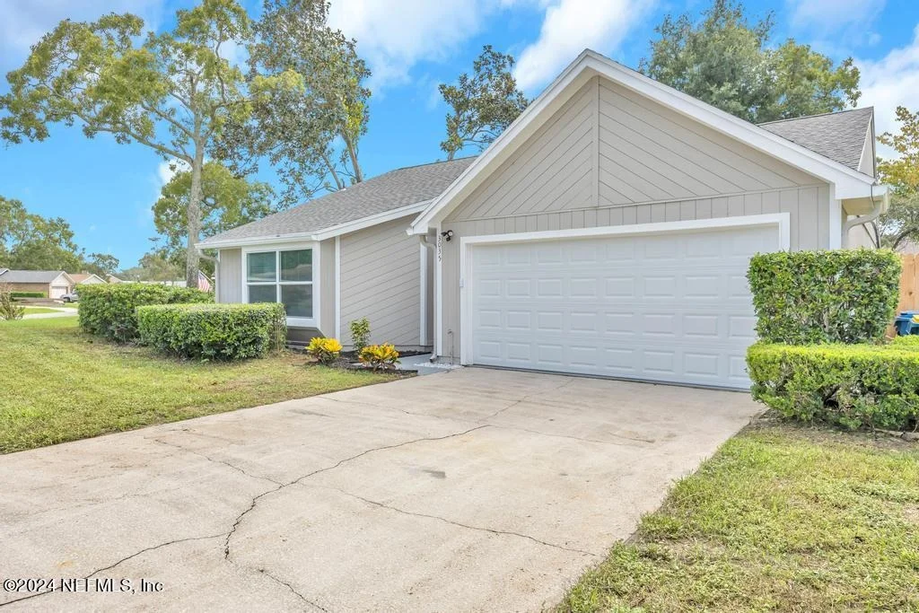 Photo of 3035 HAMPSTEAD Drive