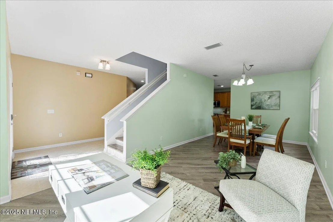 Photo of 629 PELHAM Road